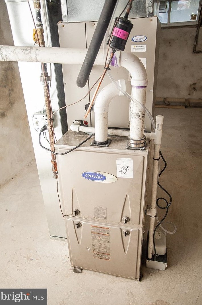 1814 Taney St, Philadelphia PA  19121-2612 exterior