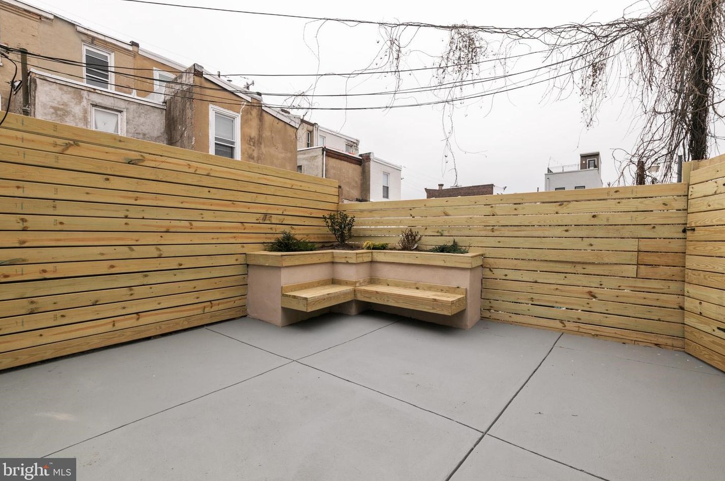 2571 Trenton Ave, Philadelphia PA  19125-1731 exterior