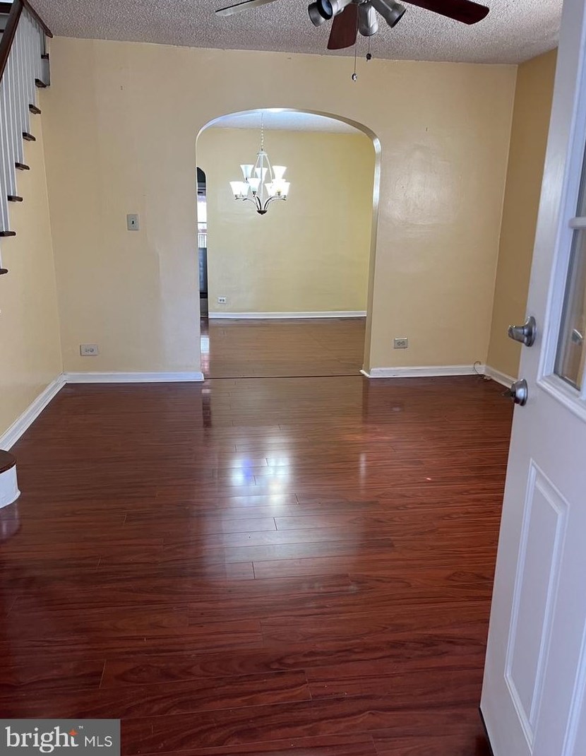 5201 Pennway St, Philadelphia PA 19124-3506 exterior