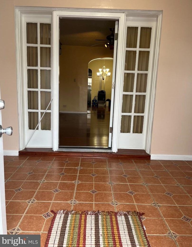 5201 Pennway St, Philadelphia PA 19124-3506 exterior