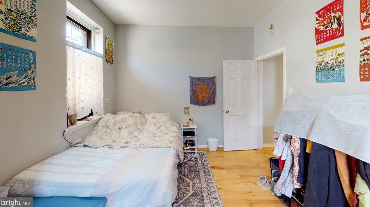 973 Lawrence St, Philadelphia PA  19123-1439 exterior