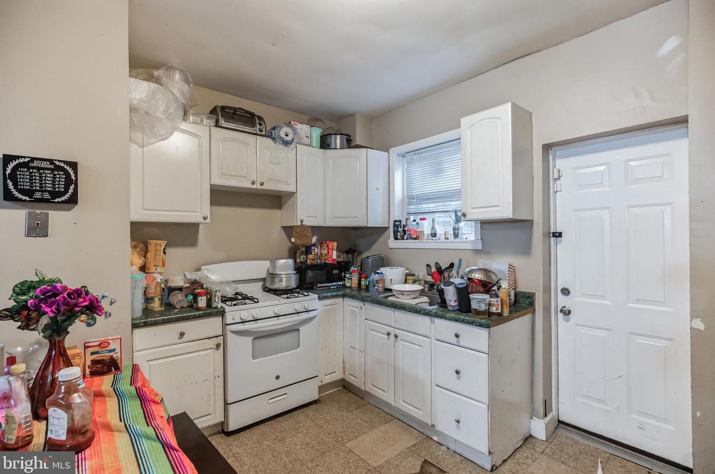 3425 Tampa St, Philadelphia PA 19134-1229 exterior