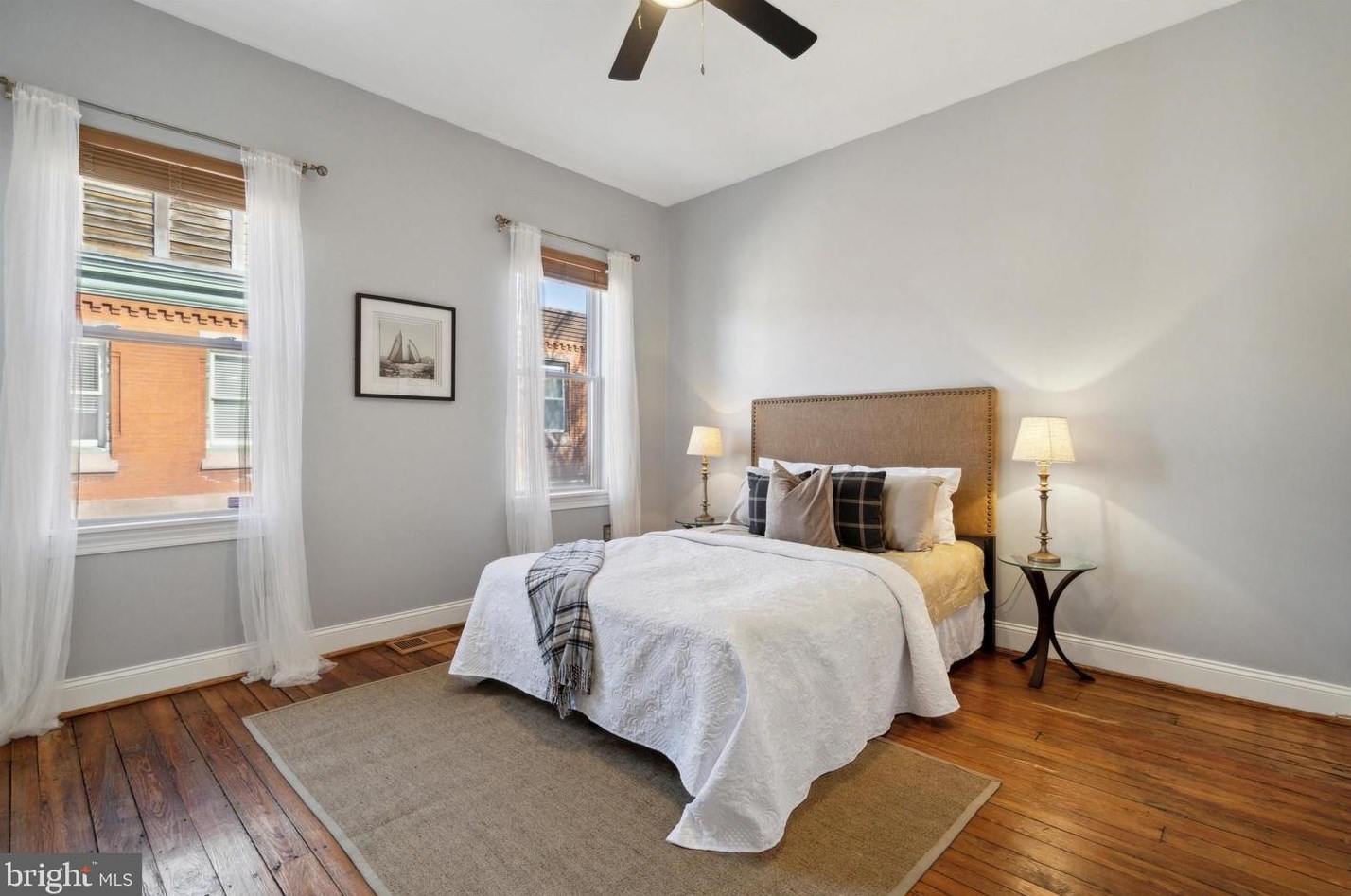 2618 Swain St, Philadelphia PA  19130-2407 exterior