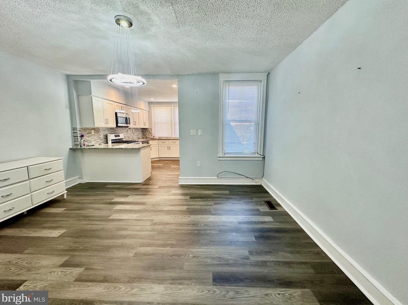 7105 Forrest Ave, Philadelphia PA  19138-2020 exterior