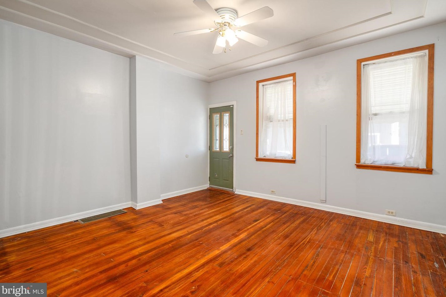 3574 Thompson St, Philadelphia PA  19134-5404 exterior