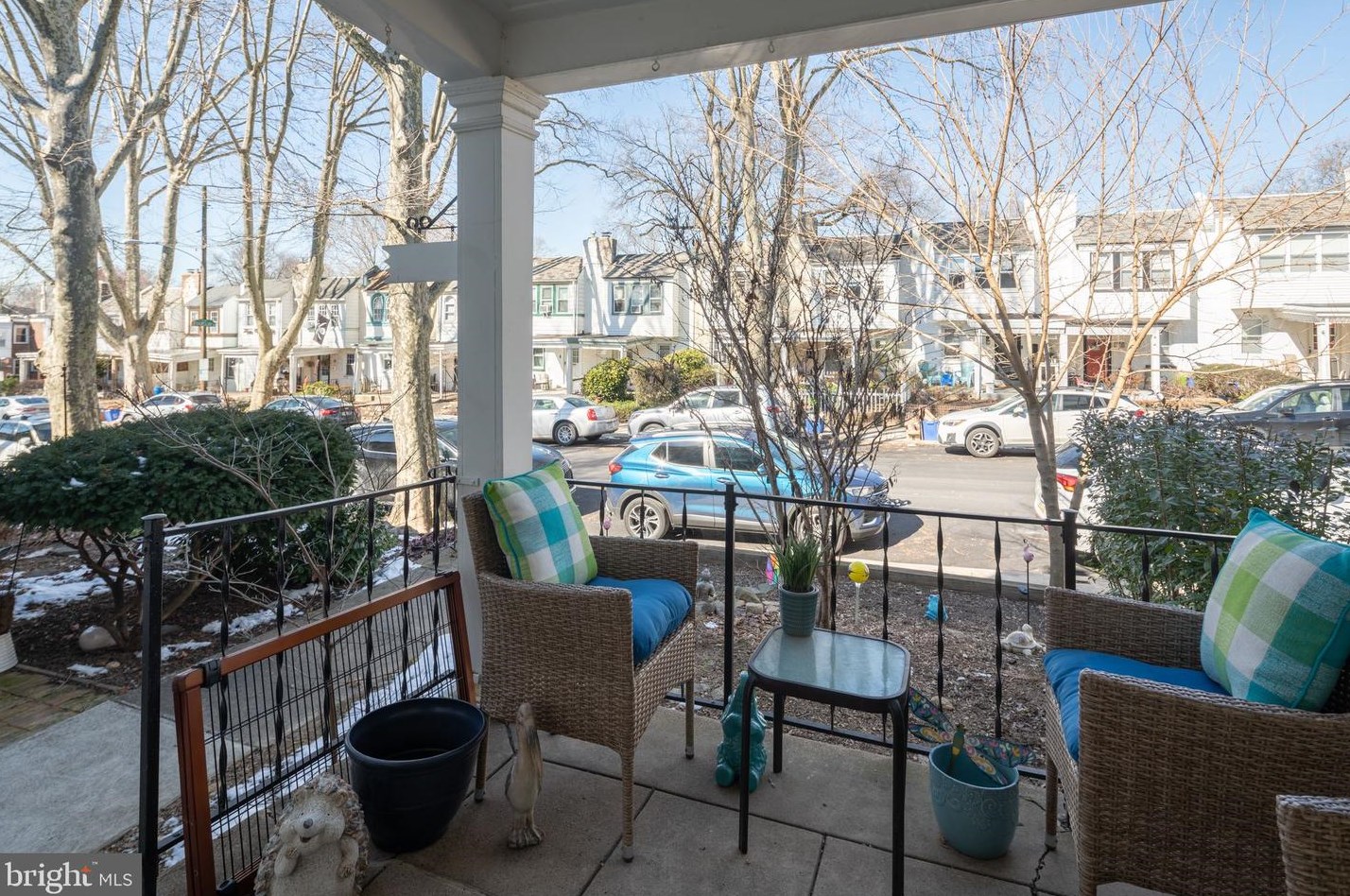 3334 Ainslie St, Philadelphia PA  19129-1442 exterior