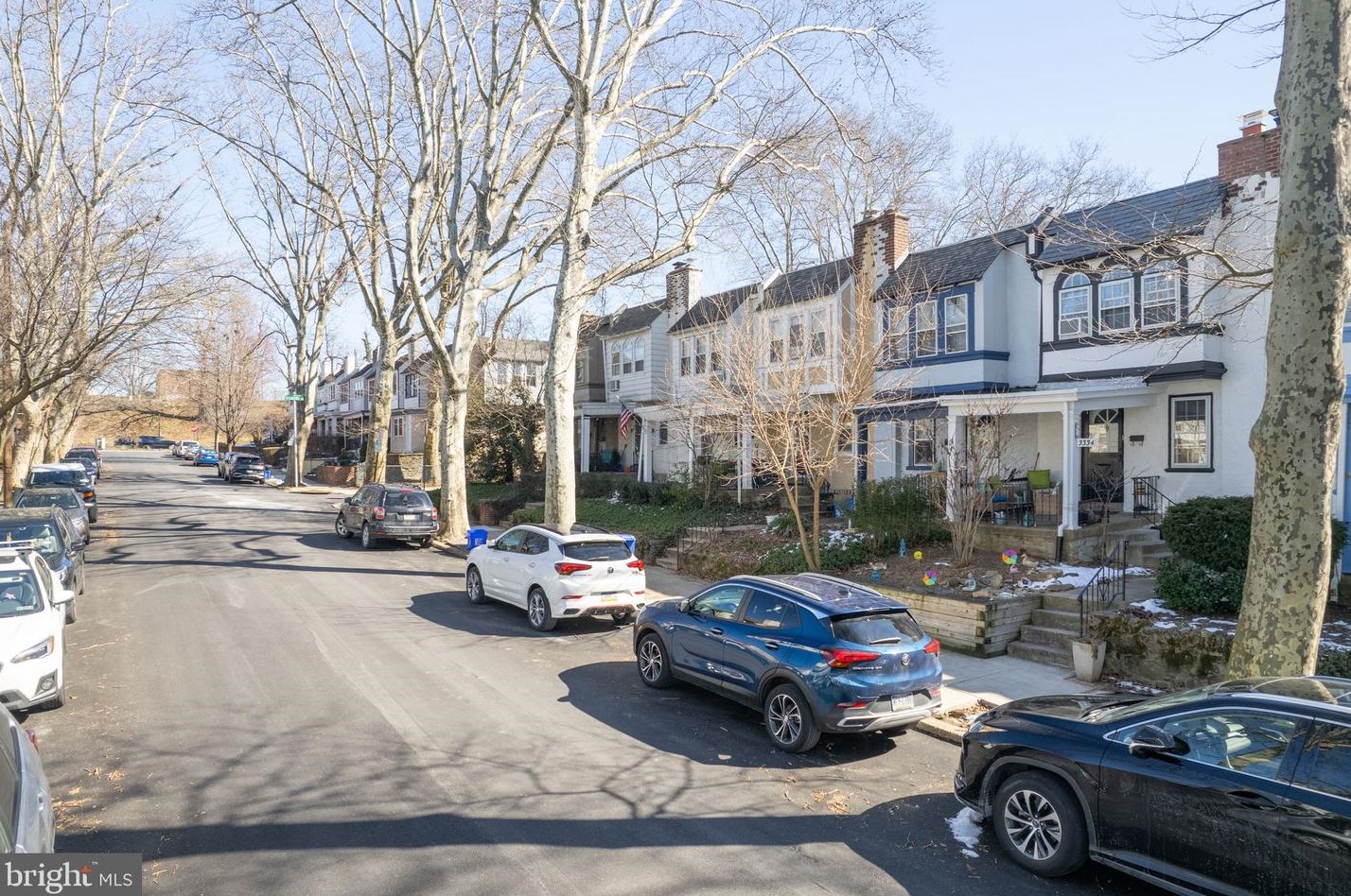 3334 Ainslie St, Philadelphia PA  19129-1442 exterior