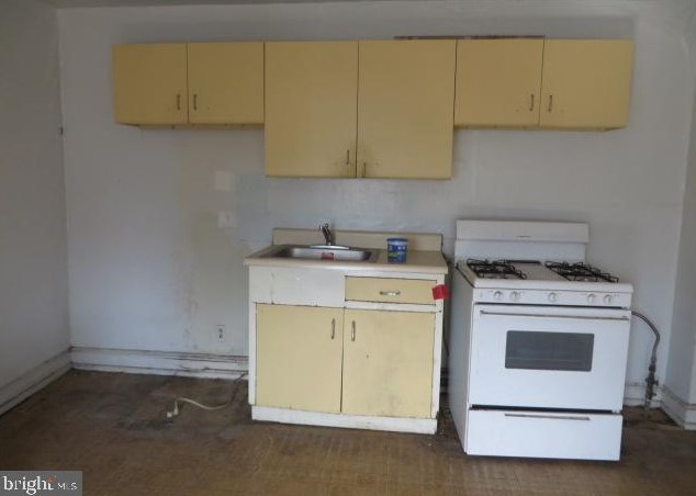 2025 62 St, Philadelphia PA 19151-3435 exterior