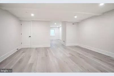 2002 Renaissance Walk # 2, Philadelphia, PA 19145 - Photo 13