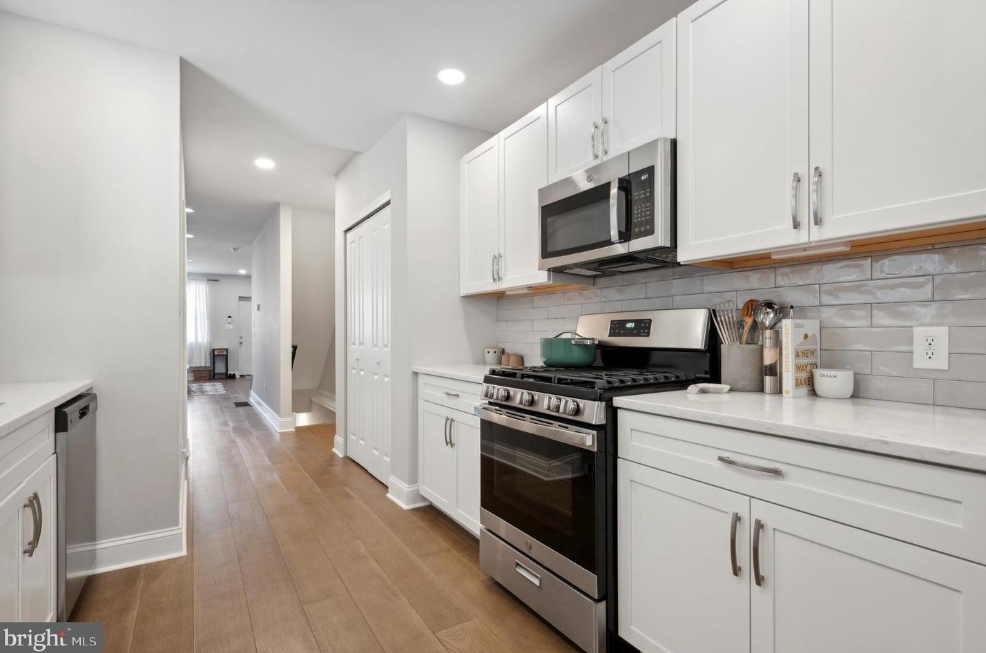 2416 Clearfield St, Philadelphia PA  19134-4418 exterior
