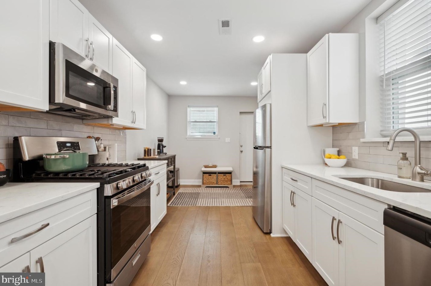 2416 Clearfield St, Philadelphia PA  19134-4418 exterior