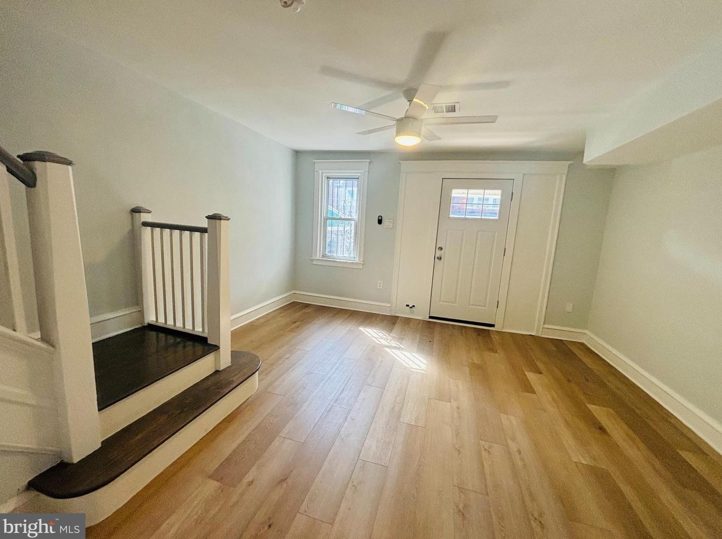 577 Rosalie St, Philadelphia PA  19120-1234 exterior