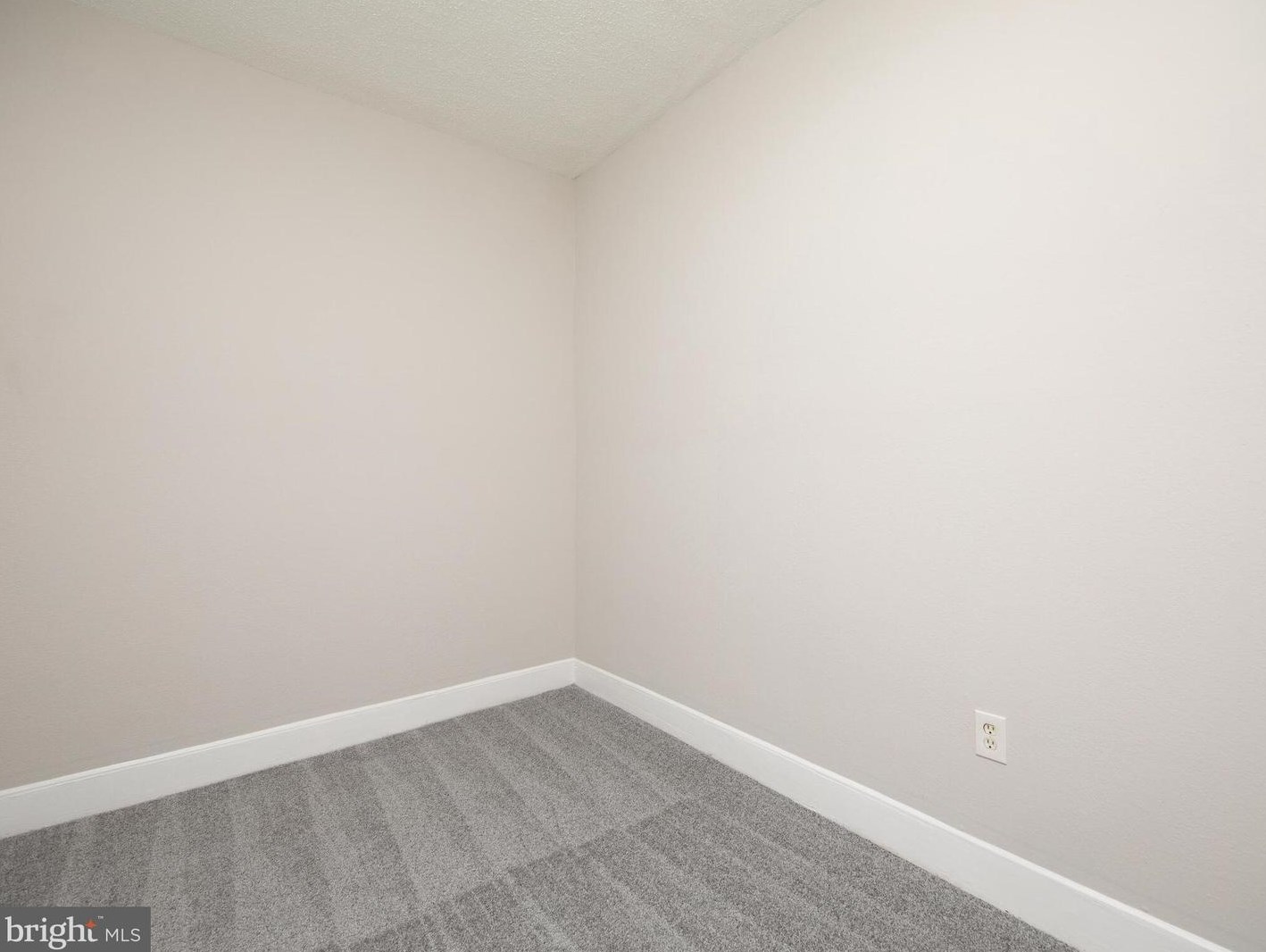 3106 Agate St, Philadelphia PA  19134-4420 exterior