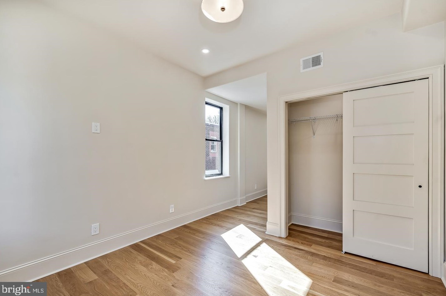 1456 Wilt St, Philadelphia PA  19125-2711 exterior