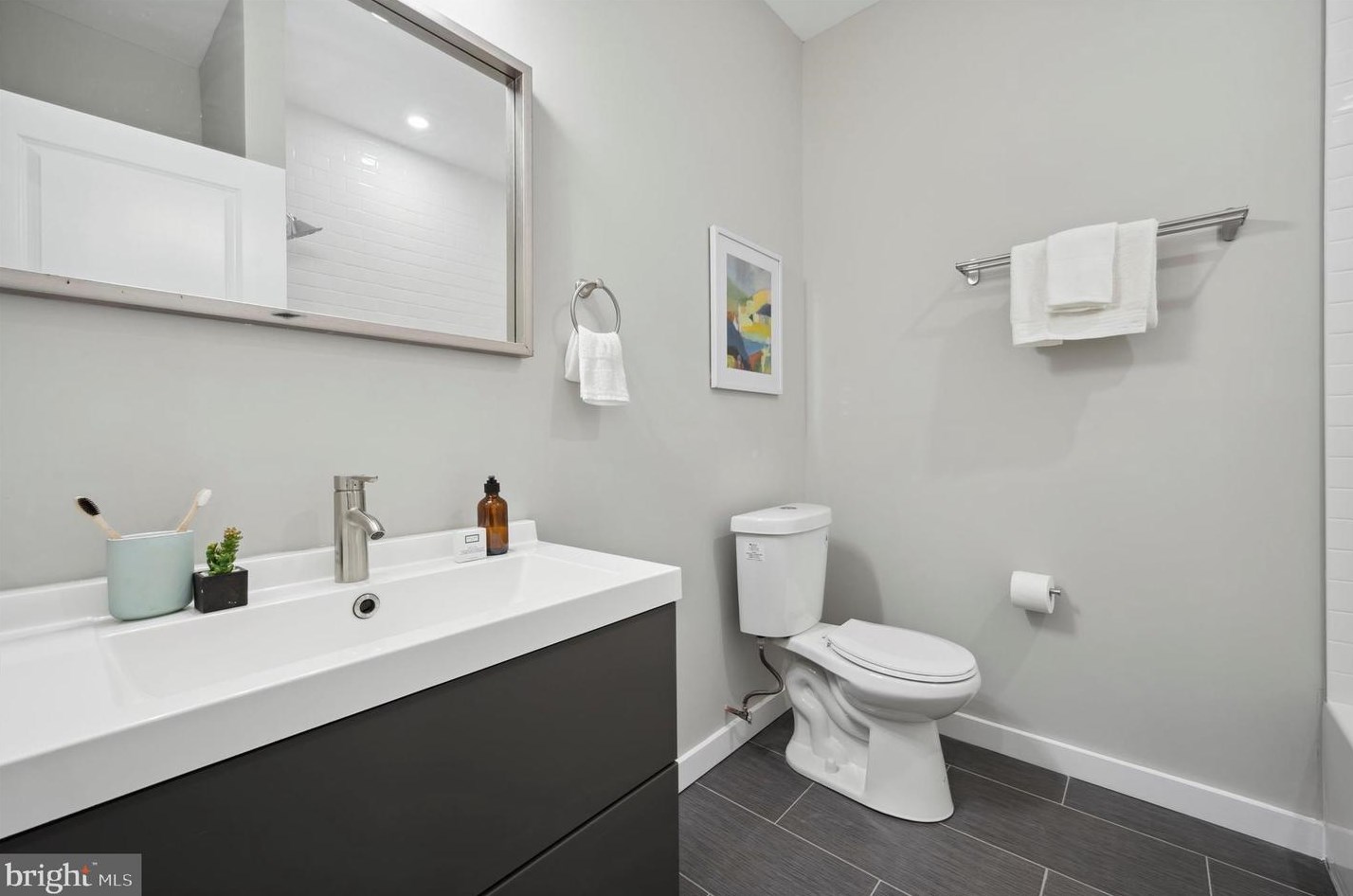 5537 Osage Ave, Philadelphia PA  19143-1315 exterior