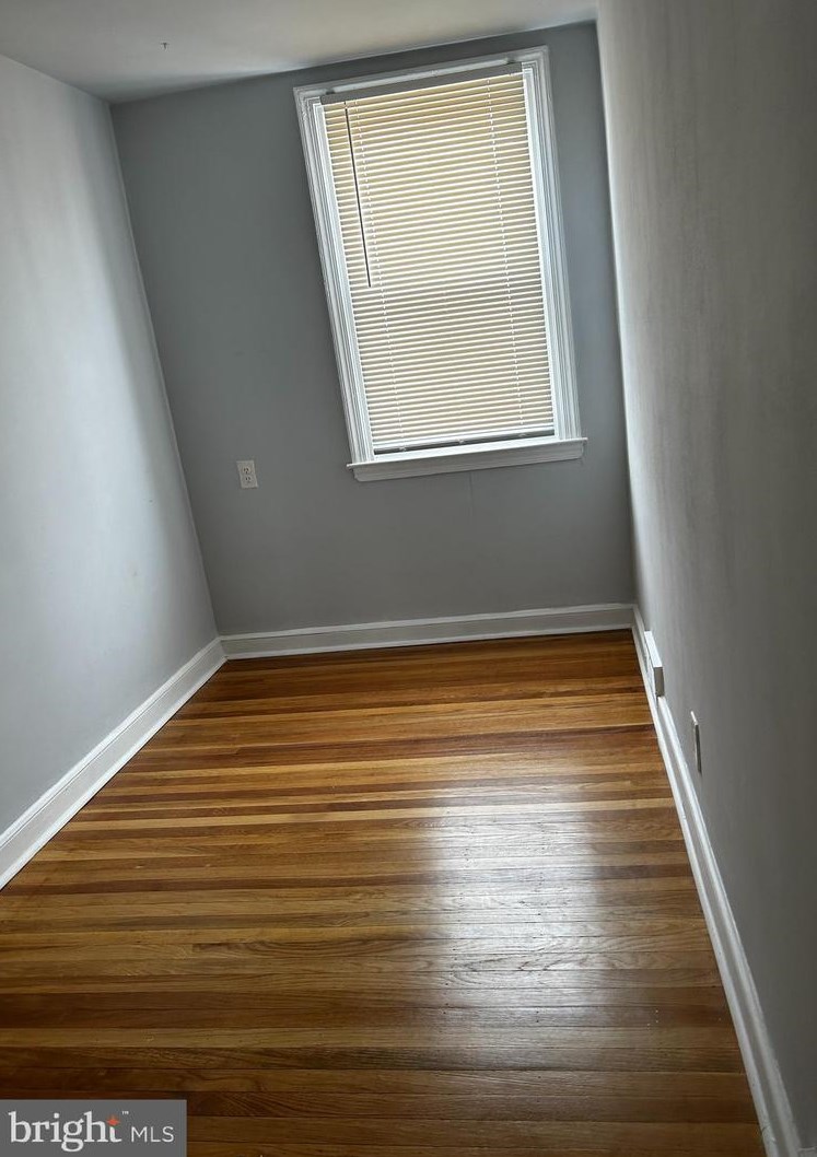 7619 Wyndale Ave, Philadelphia PA 19151-2707 exterior