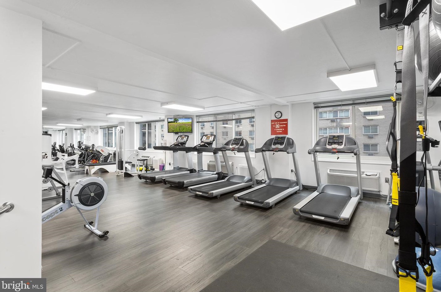 1901 John F Kennedy Blvd, Philadelphia PA 19103-1598 exterior