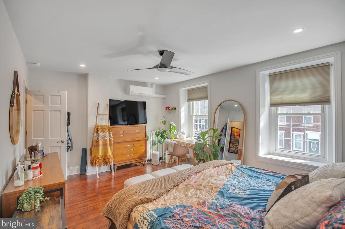 3431 Crawford St, Philadelphia PA  19129-1515 exterior