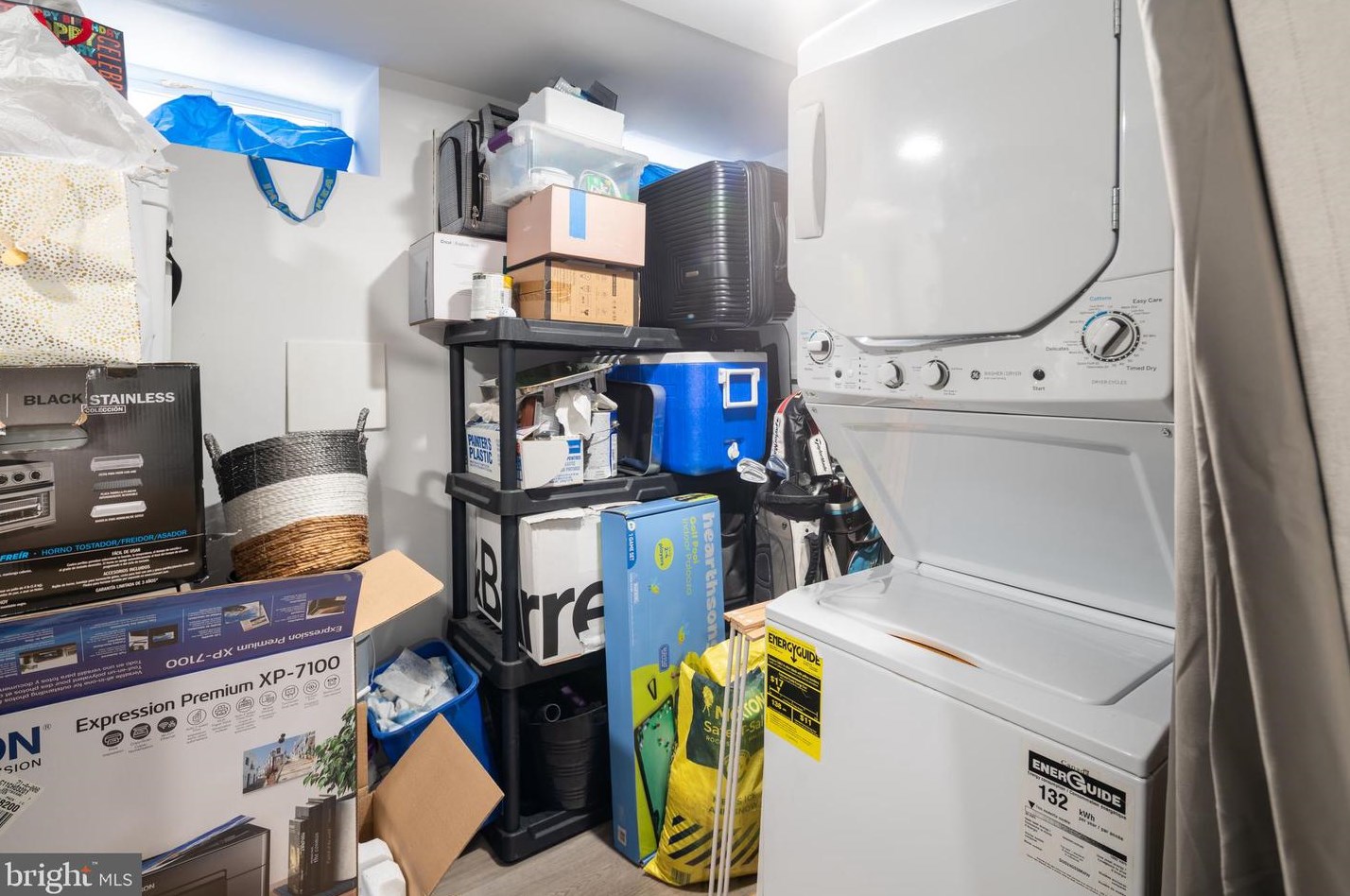 409 Hoffman St, Philadelphia PA  19148-2520 exterior