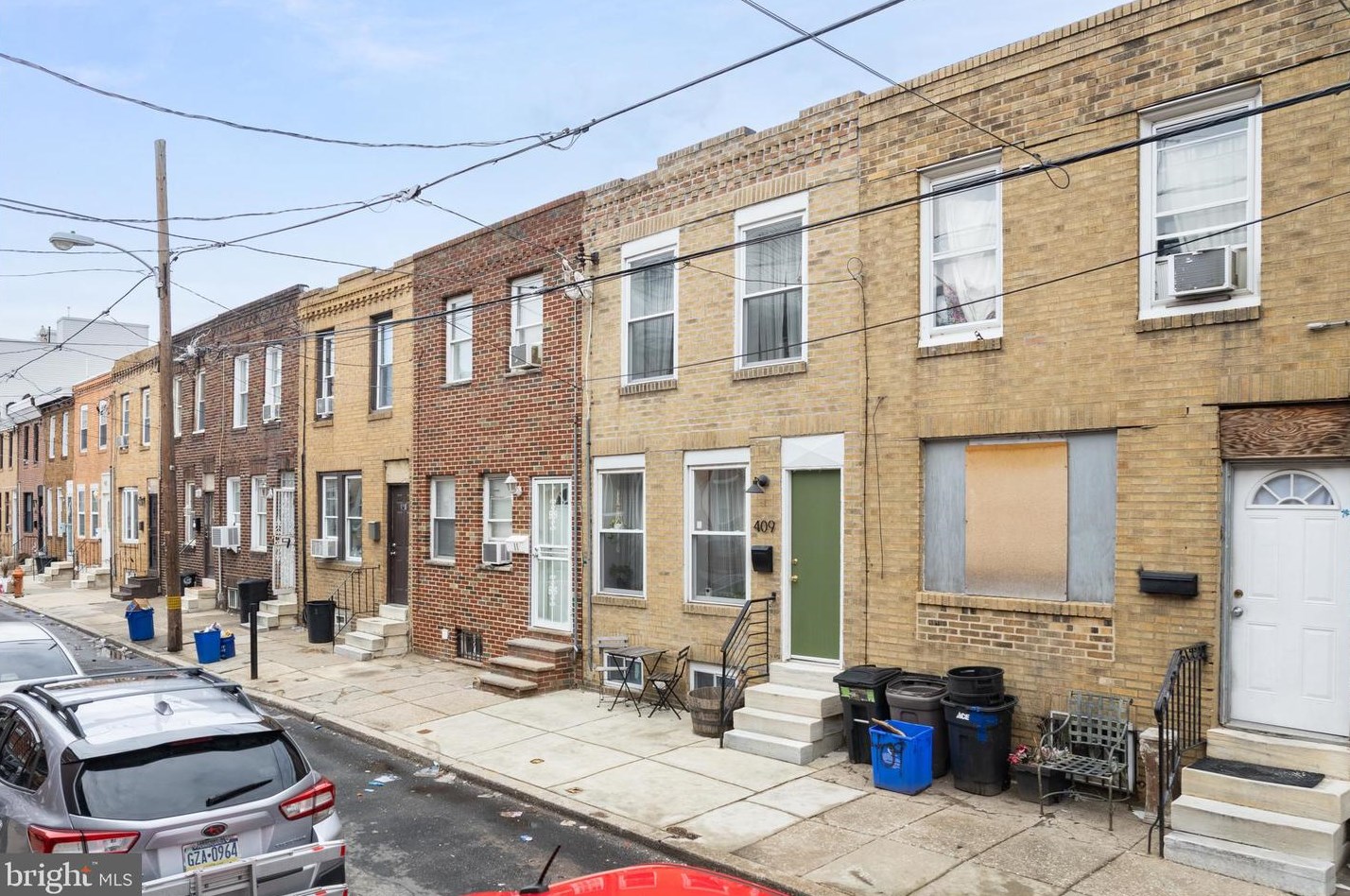 409 Hoffman St, Philadelphia PA  19148-2520 exterior