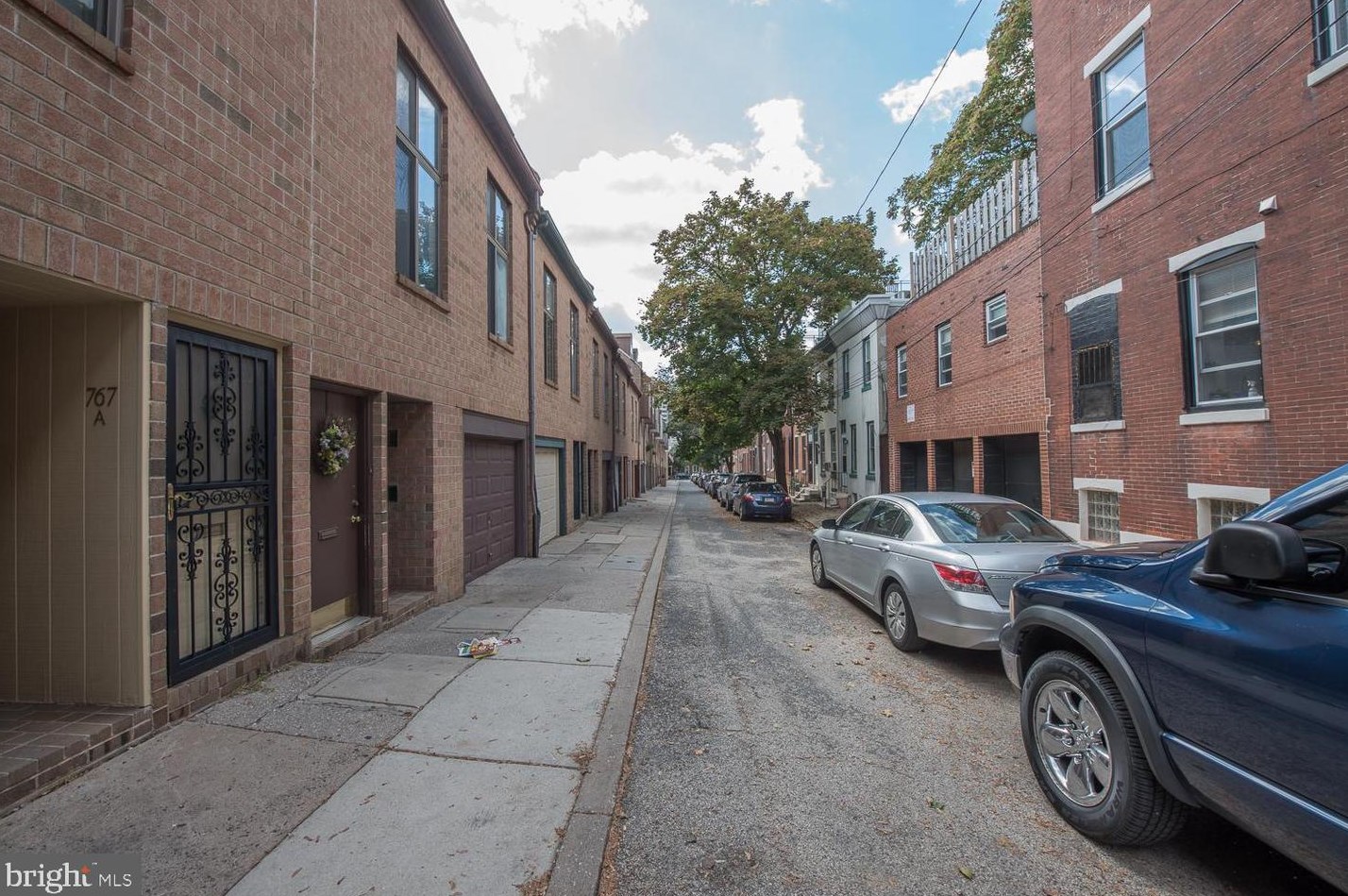 767 Ringgold St, Philadelphia PA  19130-2509 exterior