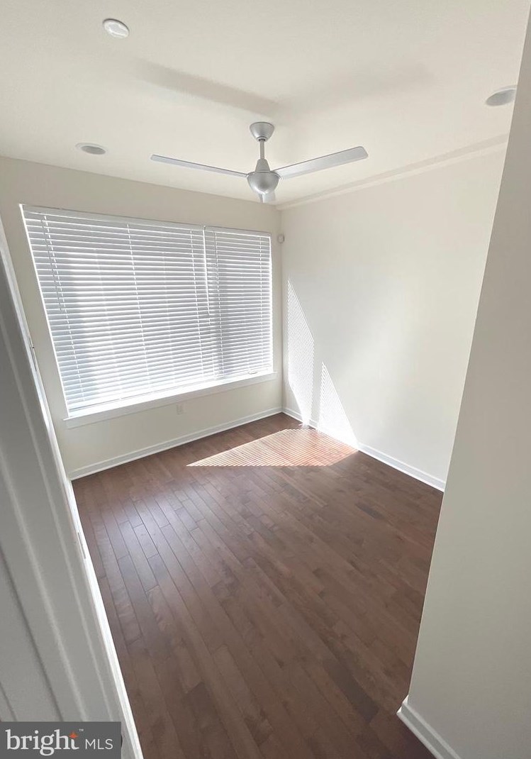 2109 Lehigh Ave, Philadelphia PA  19125-1437 exterior