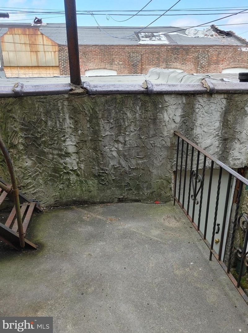 5917 Spruce St, Philadelphia PA  19139-3835 exterior