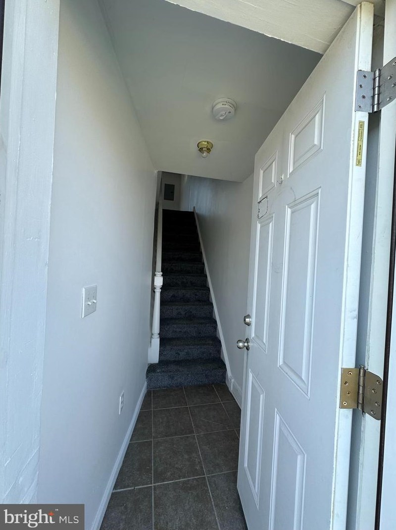 2078 Fraley St, Philadelphia PA  19124-1602 exterior