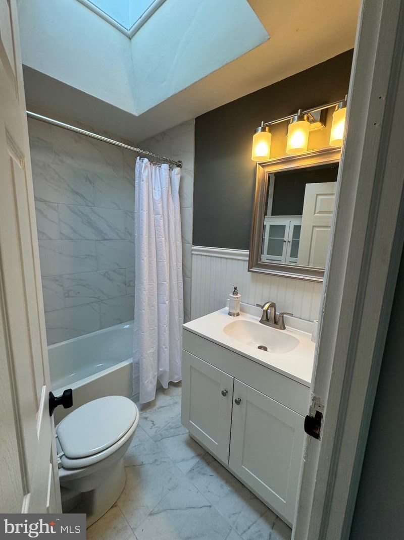 619 Sanger St, Philadelphia PA 19120-1721 exterior