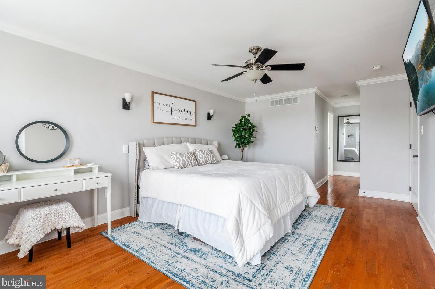 270 Delmar St, Philadelphia PA 19128-4502 exterior