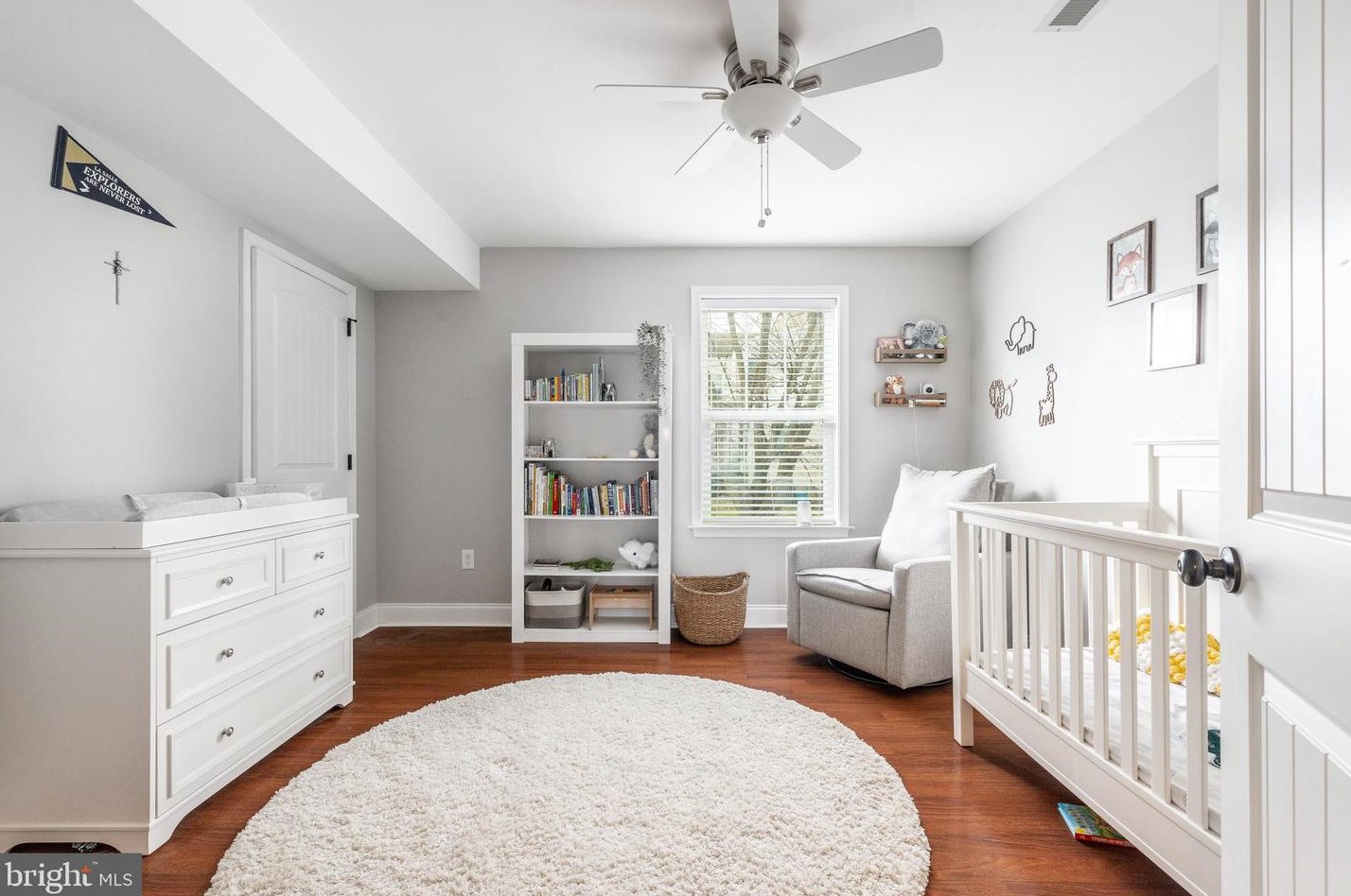 270 Delmar St, Philadelphia PA 19128-4502 exterior