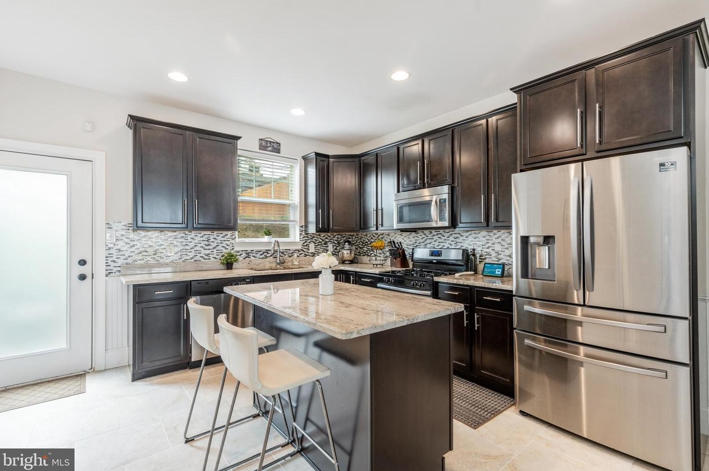 270 Delmar St, Philadelphia PA 19128-4502 exterior