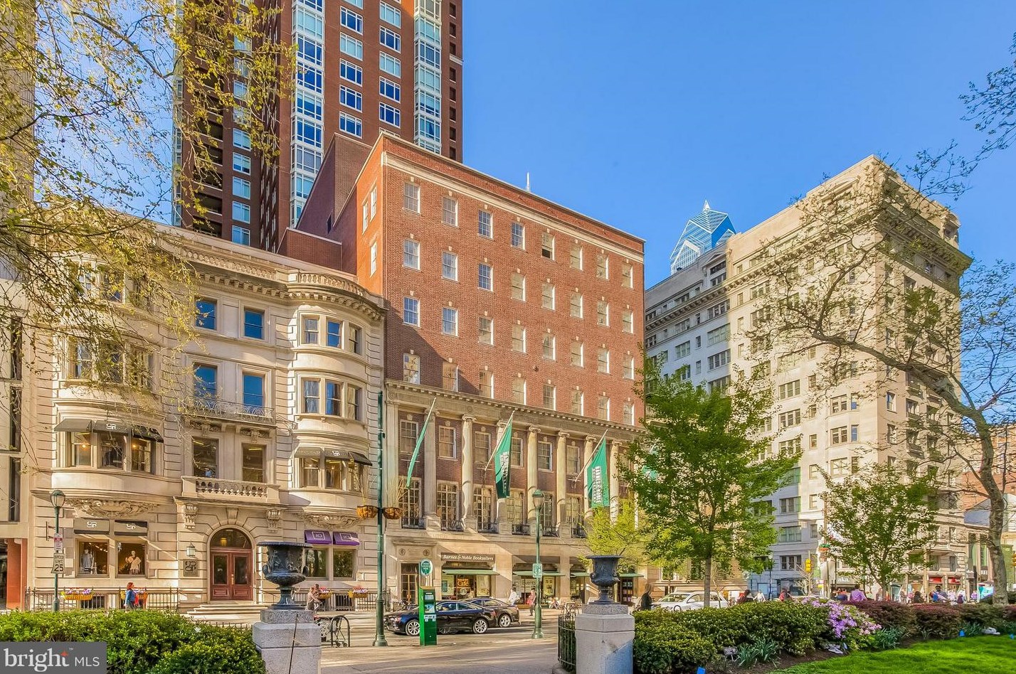 1805 Walnut St, Philadelphia PA  19103-4727 exterior