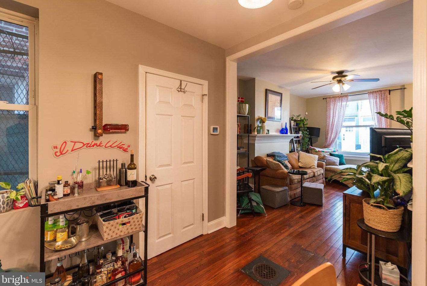 2450 Montrose St, Philadelphia PA  19146-2427 exterior