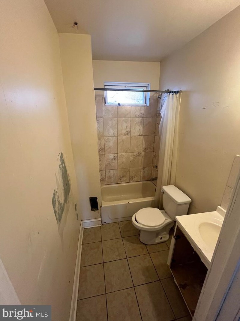 347 Rittenhouse St, Philadelphia PA  19144-5765 exterior
