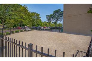 2200 Benjamin Franklin Pkwy, Philadelphia, PA 19130 - Photo 15