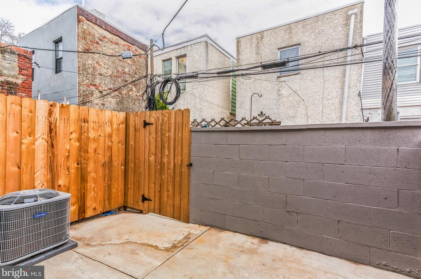 363 Durfor St, Philadelphia PA  19148-3901 exterior