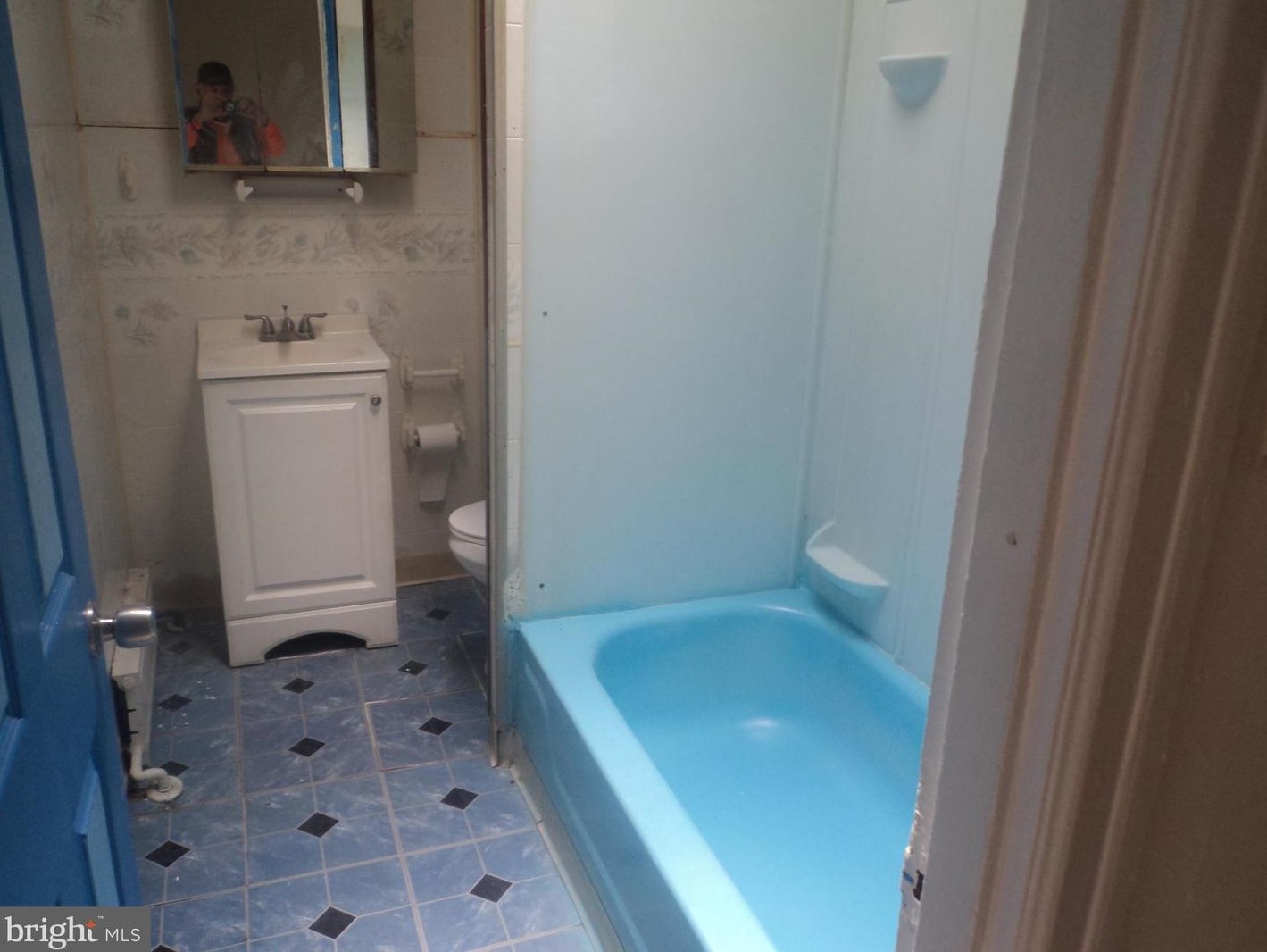 4842 Sydenham St, Philadelphia PA 19141-2121 exterior