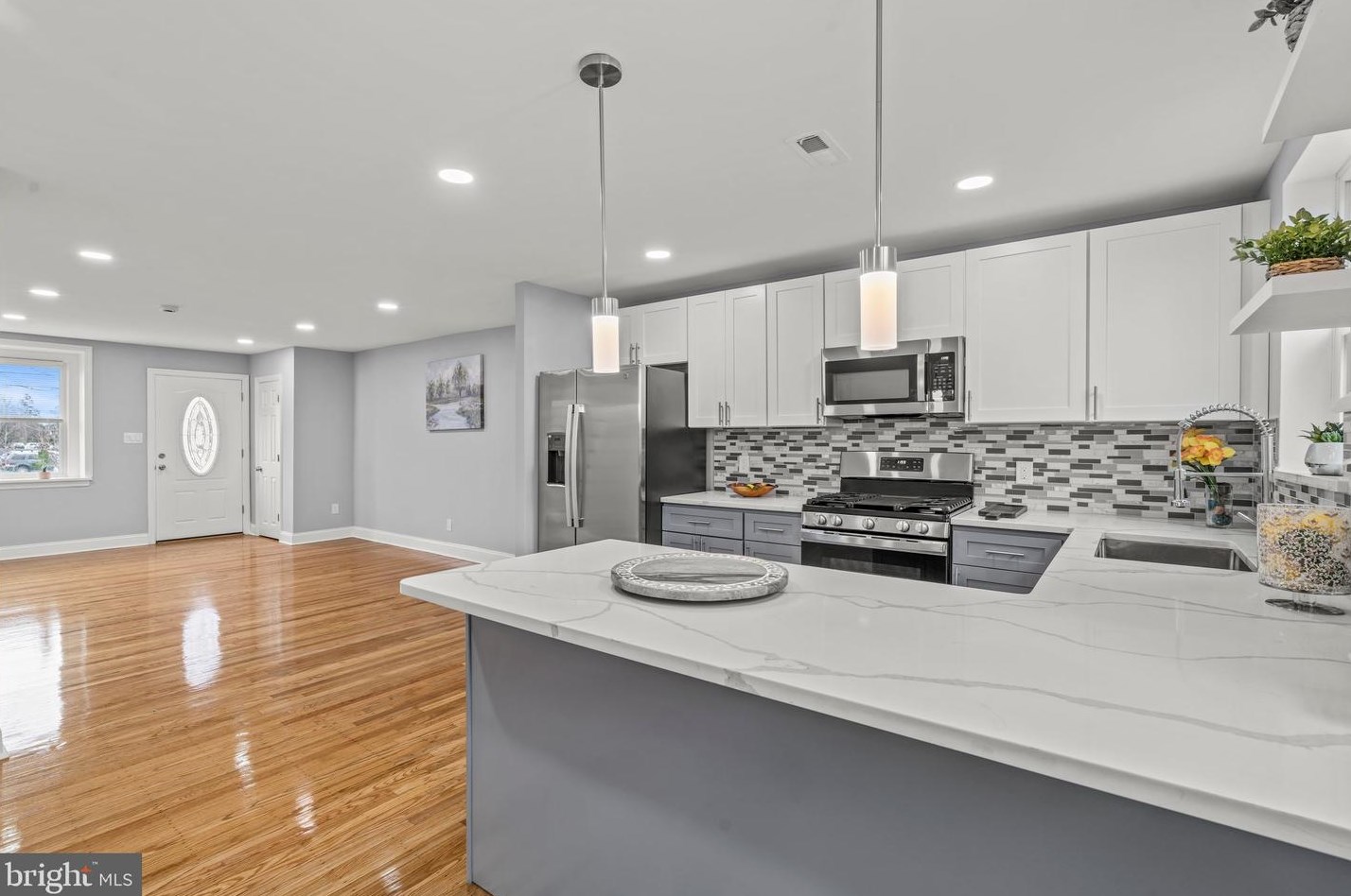 1331 Vernon Rd, Philadelphia PA  19150-2121 exterior