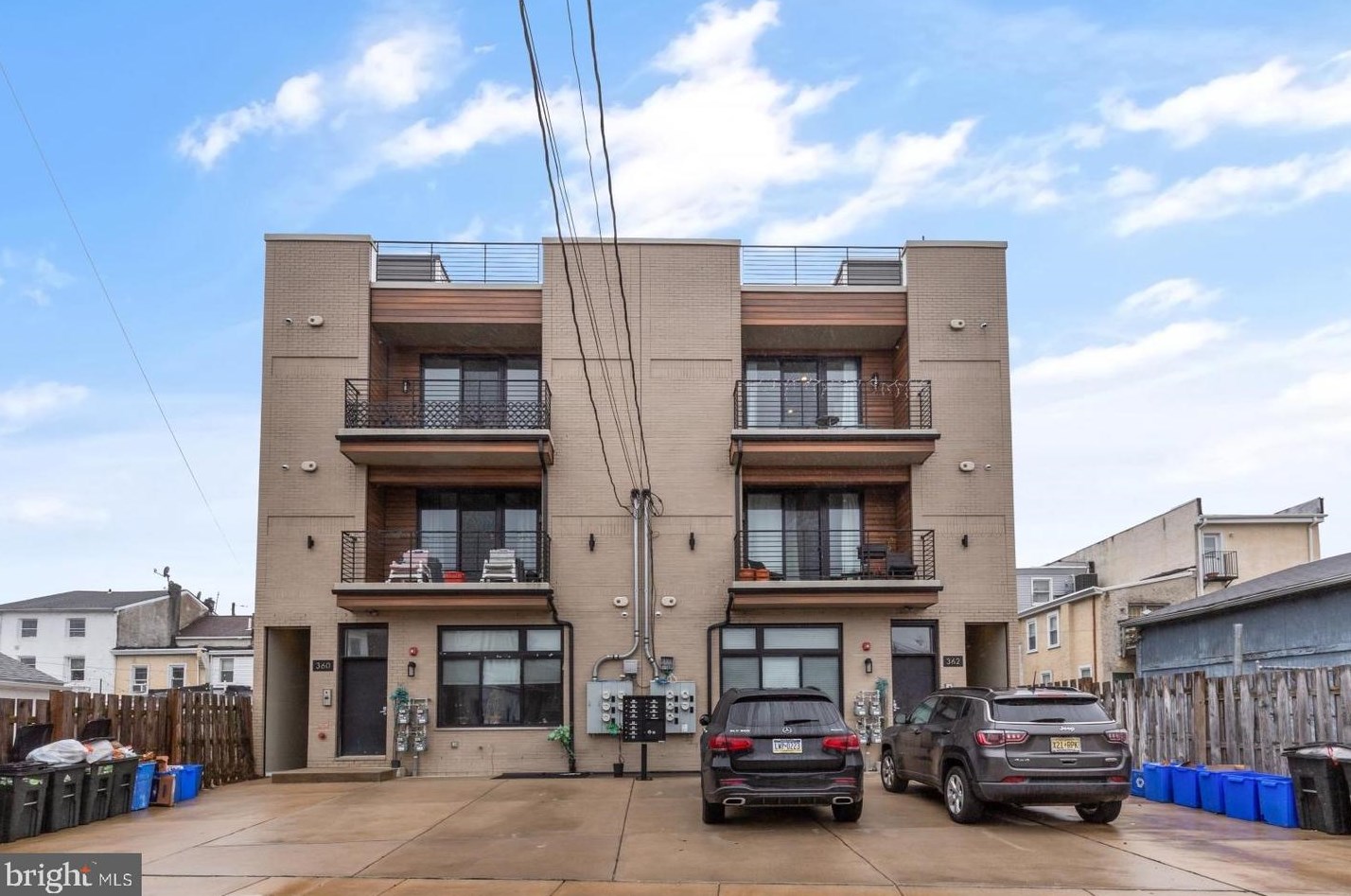 362 Monastery Ave, Philadelphia PA  19128-4838 exterior