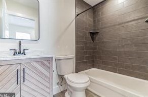 6830 Ridge Ave, Philadelphia PA  19128-2445 exterior