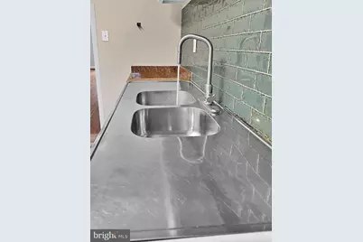 2005 A Mercy Street, Philadelphia, PA 19145 - Photo 1