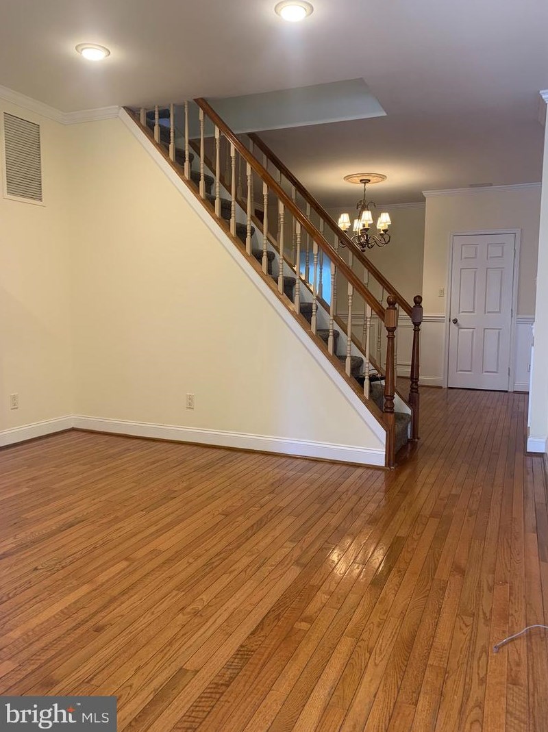 4573 Mitchell St, Philadelphia PA  19128-3321 exterior