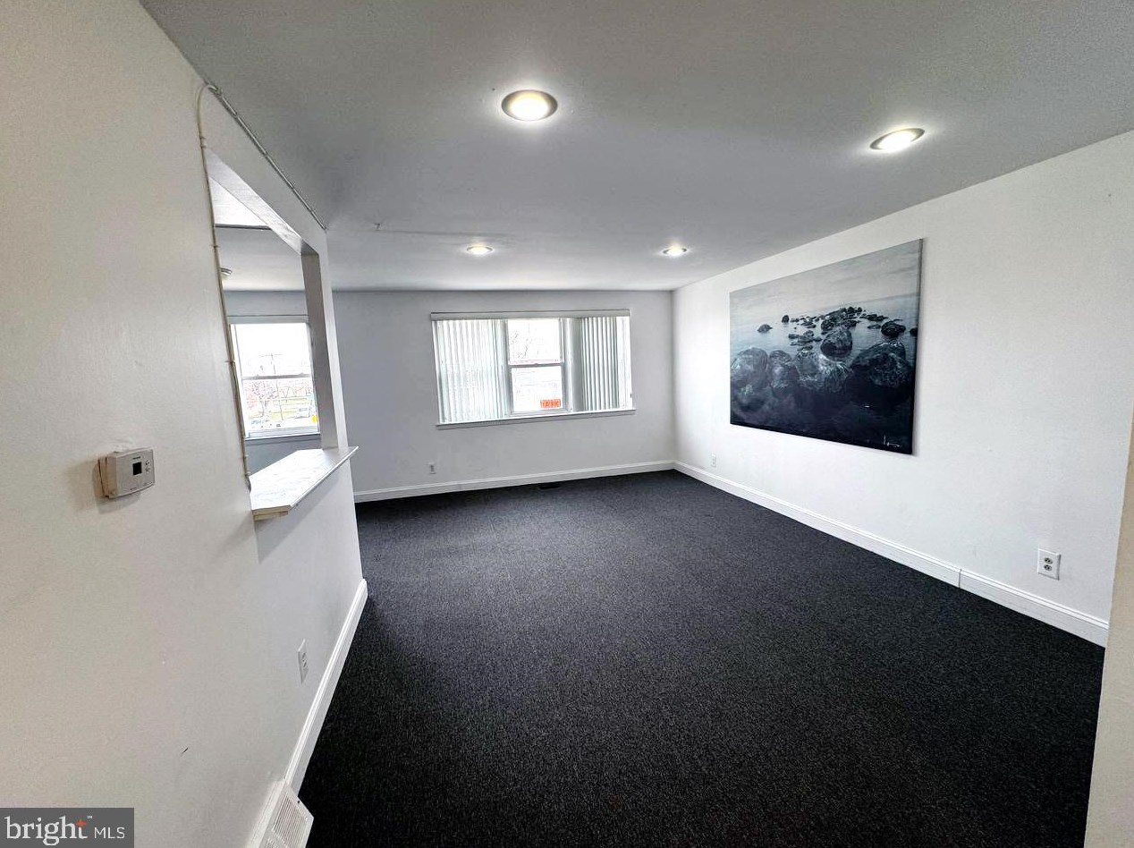 3619 Biscayne Pl, Philadelphia PA  19154-3035 exterior