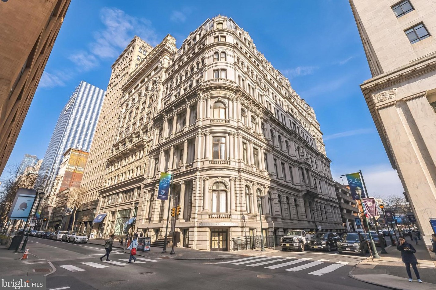 1001 Chestnut St, Philadelphia PA  19107-4219 exterior