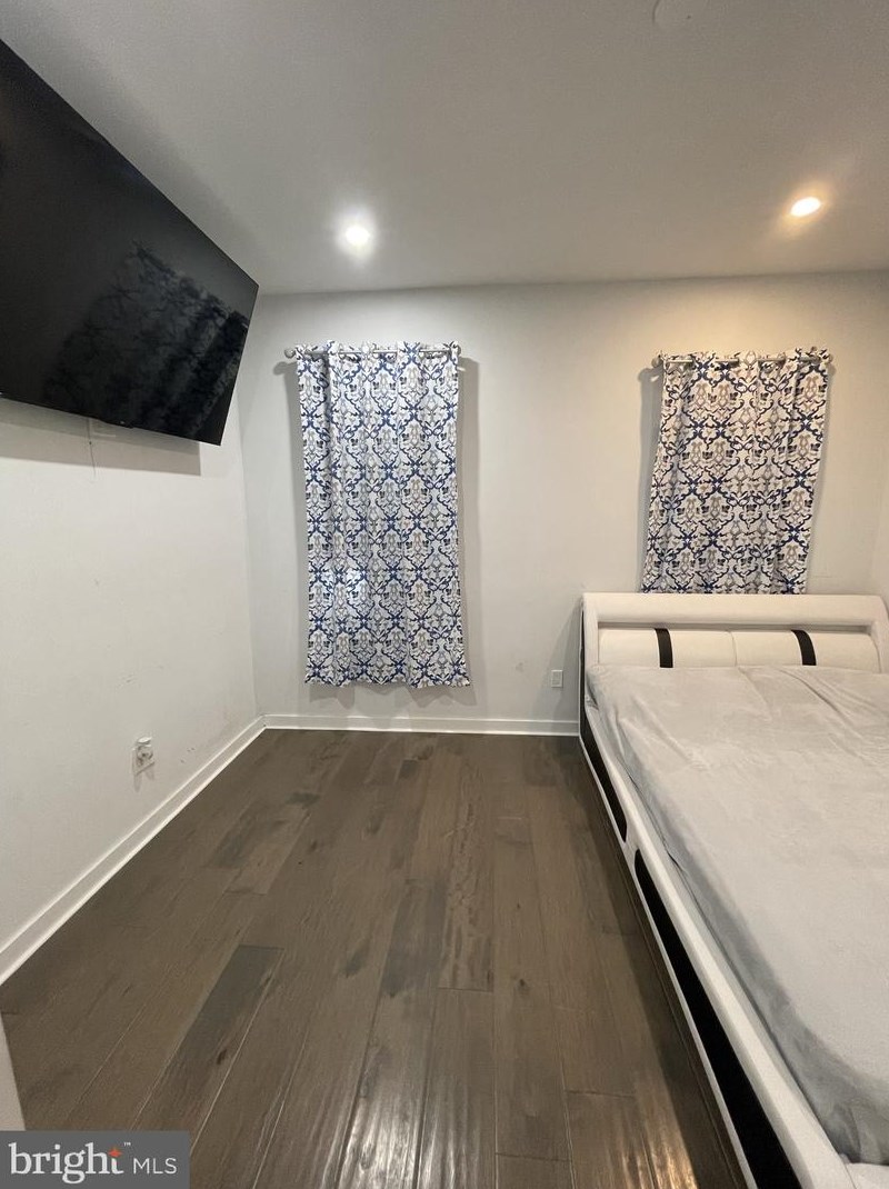 2607 Oakdale St, Philadelphia PA  19132-3123 exterior