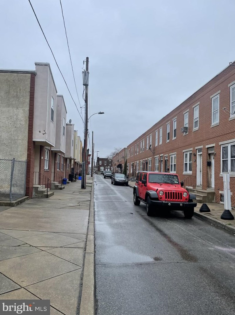 2607 Oakdale St, Philadelphia PA  19132-3123 exterior