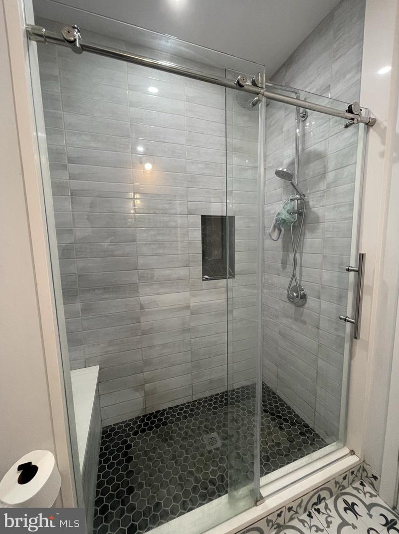 2607 Oakdale St, Philadelphia PA  19132-3123 exterior