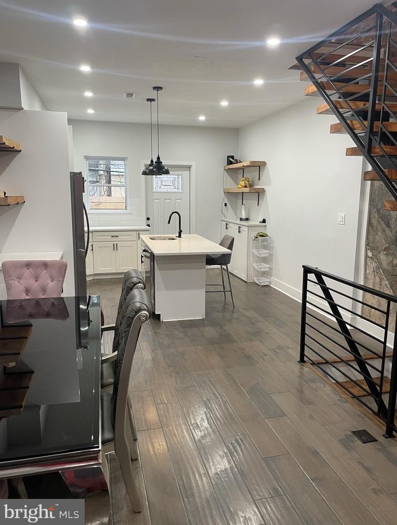 2607 Oakdale St, Philadelphia PA  19132-3123 exterior