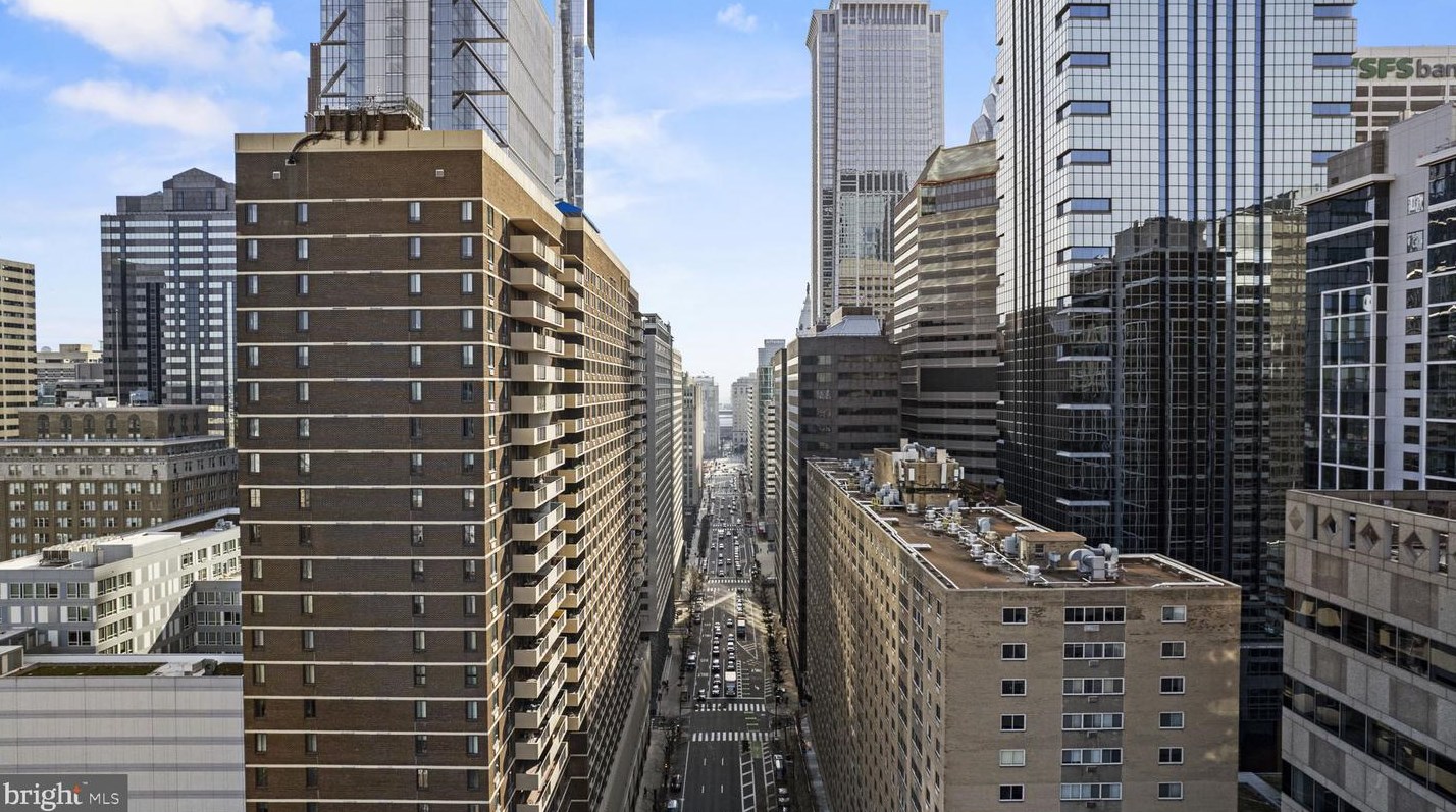 1901 John F Kennedy Blvd, Philadelphia PA 19103-1598 exterior